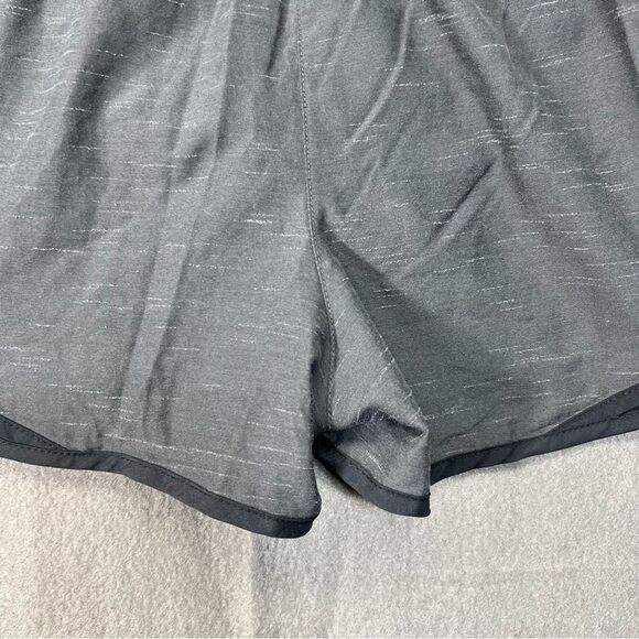 Nike dri-fit small black on black - Picture 8 of 8